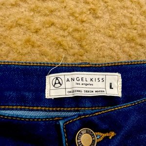 NWT - Angel Kiss Jean Skirt (large)